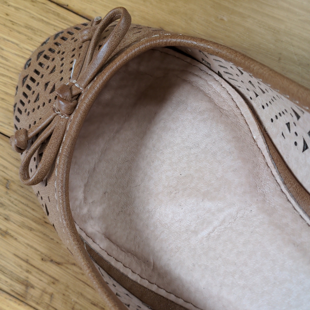 Ballet Flats - Picture 6 of 9
